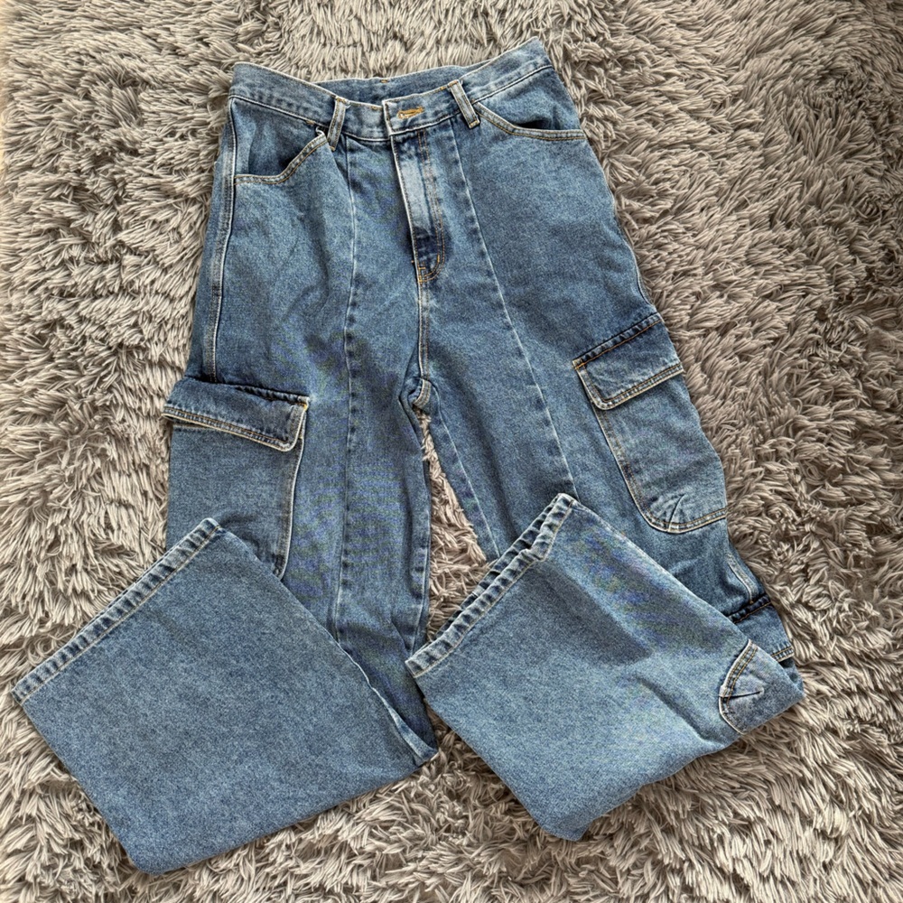 New Source Unknown cargo jeans